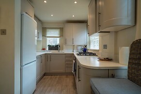 Redcliffe Gardens by Capital