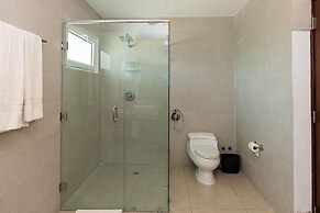 The Golf Oasis Villa by Acomodo