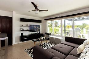 The Golf Oasis Villa by Acomodo