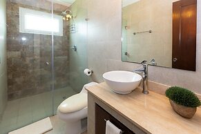 The Golf Oasis Villa by Acomodo