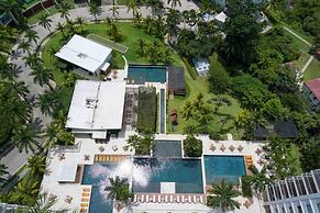 The Big Family Condo by Acomodo