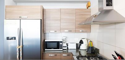 The Big Family Condo by Acomodo