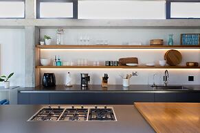 Villa Futura by Acomodo