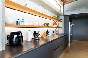 Villa Futura by Acomodo