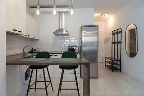 Jinetes Holidays in M Laga