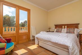 Paradise 88 in Son Ferrer