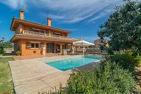 Paradise 88 in Son Ferrer