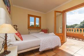 Paradise 88 in Son Ferrer