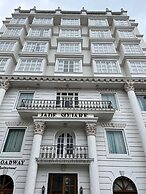 Jade Square