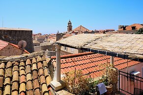 Karma Suites by Dominium