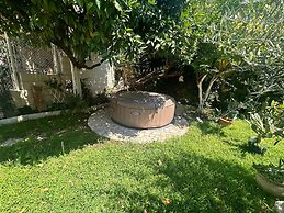 Garden Antique with Bubble Spa