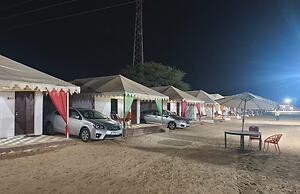 Lucky Desert Camp