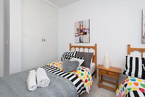 Ropit in Alc dia With 2 Bedrooms and 1 Bathrooms
