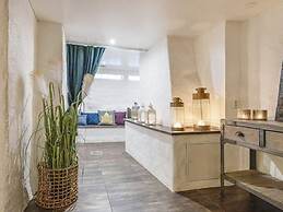 Vacation Home With Free Breakfast