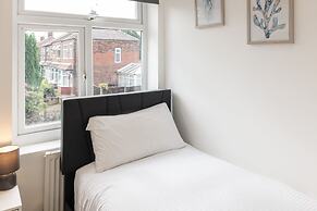 Host Stay Marguerita Road