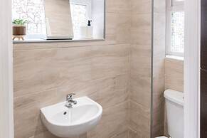 Host Stay Marguerita Road