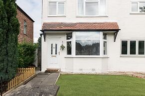 Host Stay Marguerita Road