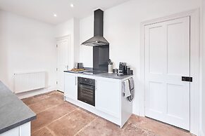 Host Stay The Beeches