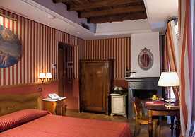 The Inn at the Spanish Steps Elegant Collection - The Jewel