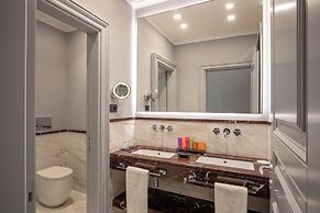 The Inn at the Spanish Steps Elegant Collection - Spanish Steps Suites