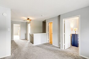 Pet-friendly Camby Home: 13 Mi to Indianapolis