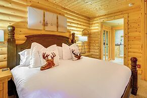 Condo w/ Private Hot Tub at Base of Deer Valley!