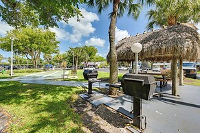 Marco Island Condo w/ Balcony + Water Views!