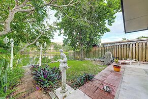 Family-friendly North Lauderdale Home w/ Grill!