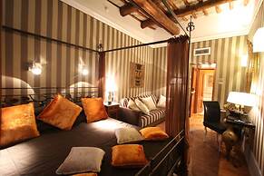 The Inn at the Spanish Steps Exclusive Collection - Roberto Di Rienzo