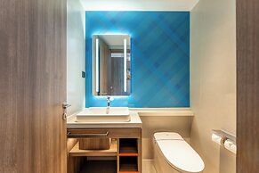 Holiday Inn Express Taizhou City Center by IHG