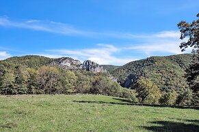 Panoramic Paradise - Best View Of Seneca Rocks 3 Bedroom Cottage