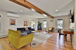 The Family Retreat At Bomoseen 4 Bedroom Home