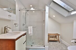The Family Retreat At Bomoseen 4 Bedroom Home