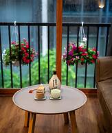 HoLo Ham Nghi SaiGon - Serviced HomeStay