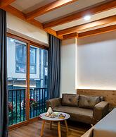 HoLo Ham Nghi SaiGon - Serviced HomeStay