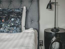 Appealing Vacation Home With Free Breakfast