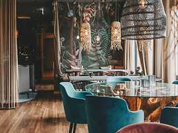 Appealing Vacation Home With Free Breakfast