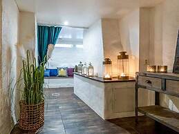 Appealing Vacation Home With Free Breakfast