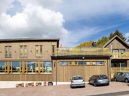 Nice 4-star Hotel Room With Free Breakfast