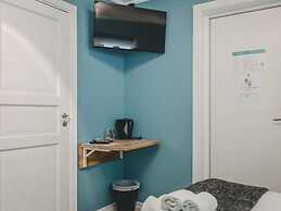 Nice 4-star Hotel Room With Free Breakfast