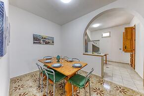 Villa Nesci 100m From Sea