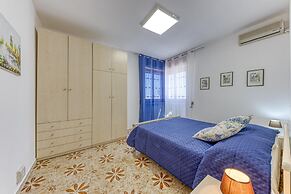 Villa Nesci 100m From Sea