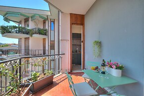 Modern Apartment in Arona