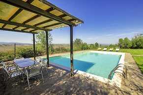 La Palazzina in Monteroni D Arbia