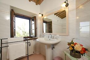 La Palazzina in Monteroni D Arbia