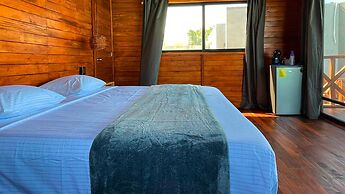 Blue Caribe Bacalar Front Lagoon