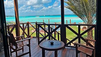 Blue Caribe Bacalar Front Lagoon