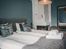 Room With a Free Breakfast