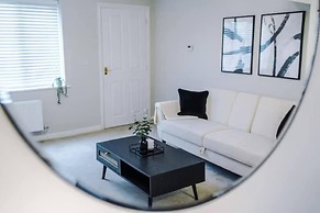 Lovely three bed home Manchester