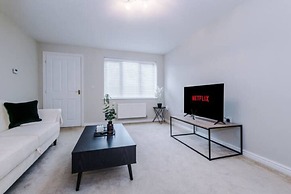 Lovely three bed home Manchester